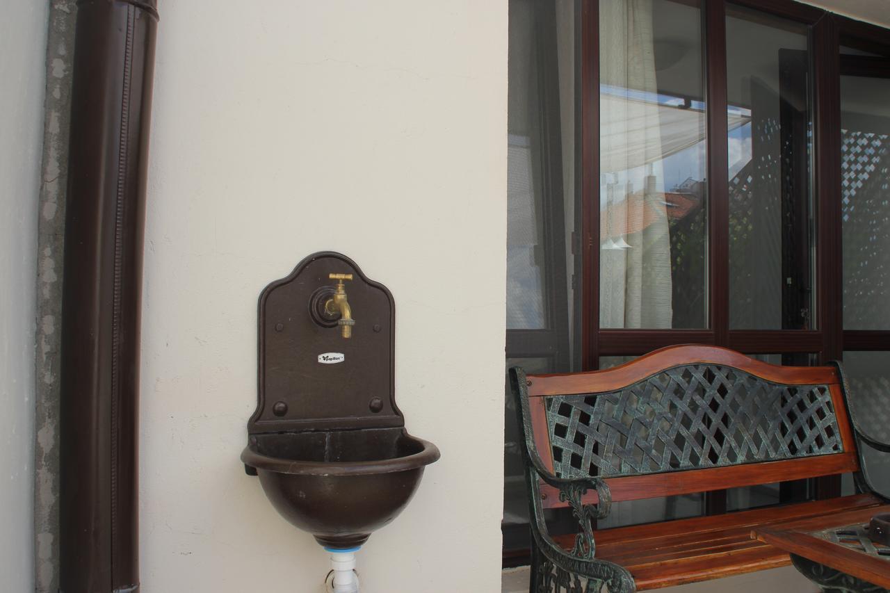 Yankov'S House Hotel Szozopol Kültér fotó
