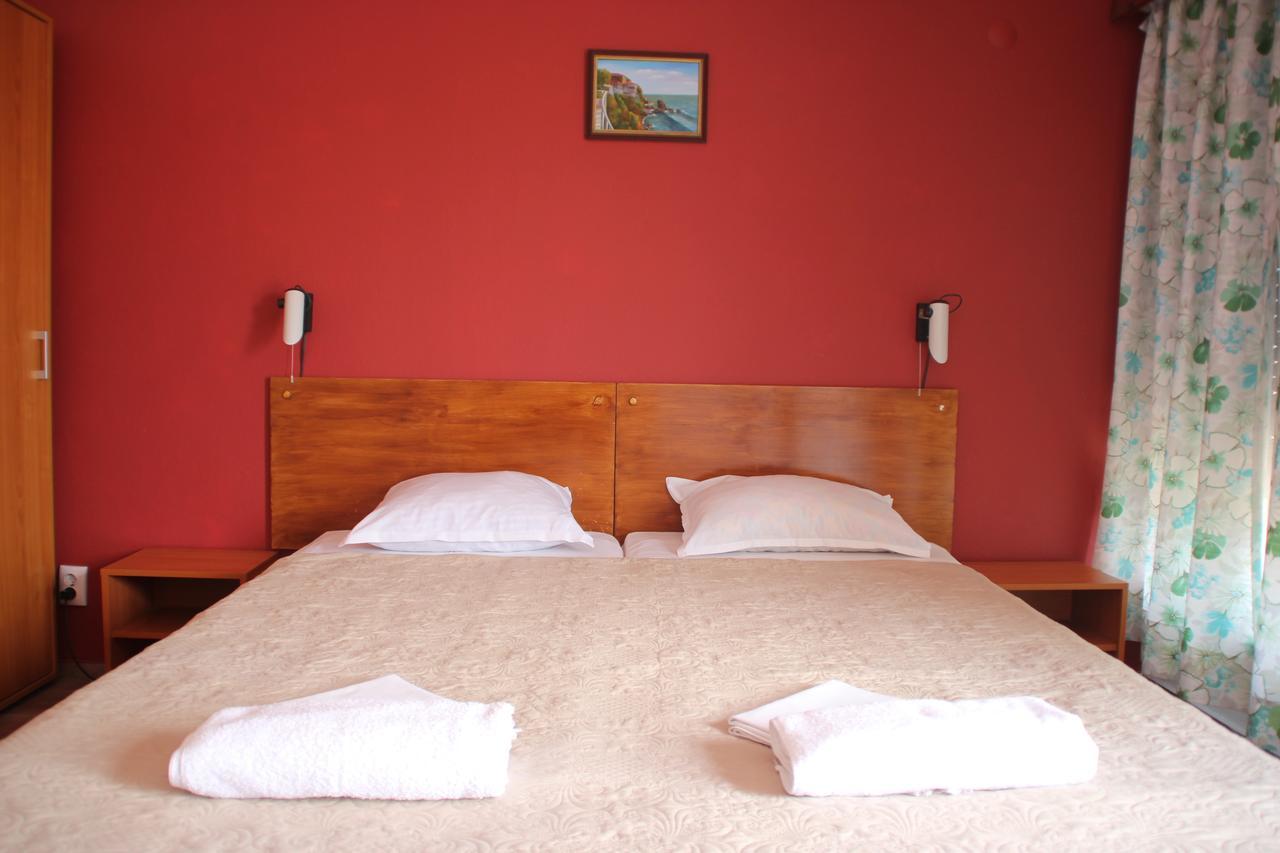 Yankov'S House Hotel Szozopol Kültér fotó